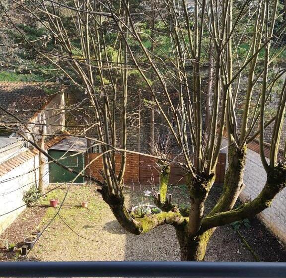 غرفة قياسية, Hôtel Le Memphis