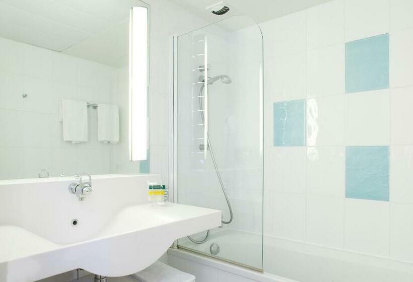 Номер Superior, Hôtel Novotel Valenciennes