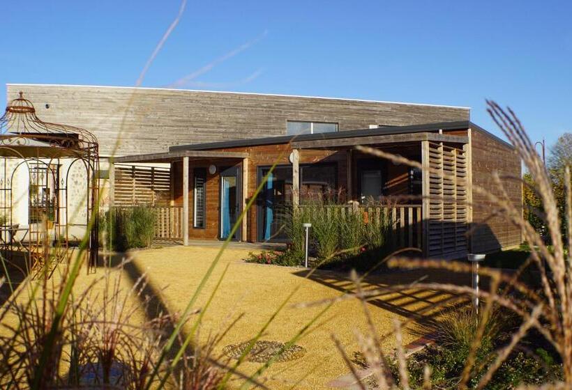 בקתת חדר, Ferme Du Chateau