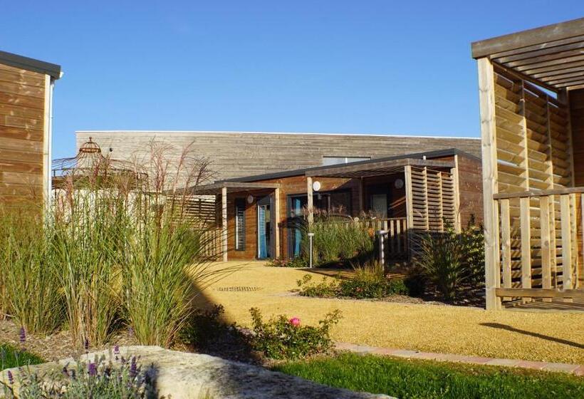 בקתת חדר, Ferme Du Chateau