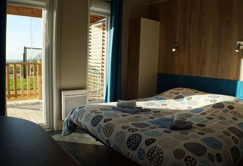 בקתת חדר, Ferme Du Chateau