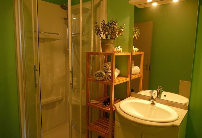 Номер Стандарт, Ferme Du Chateau