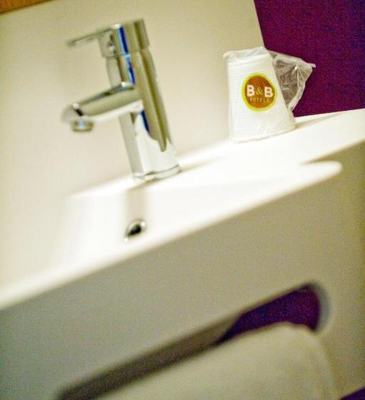 标准三人间, B&b Hotel Lille Roubaix Campus Gare