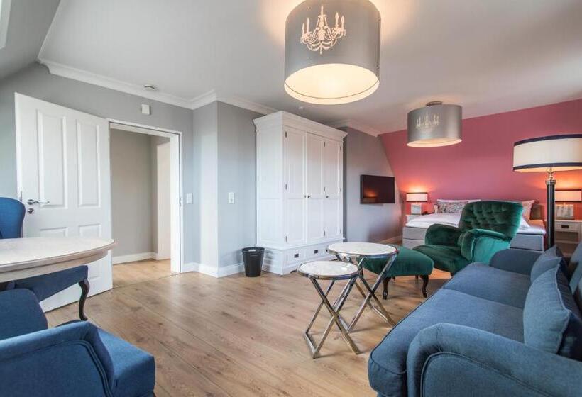 Quarto Estandar, Norderriff