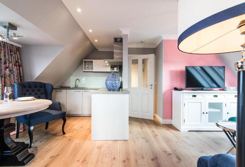 Quarto Estandar, Norderriff