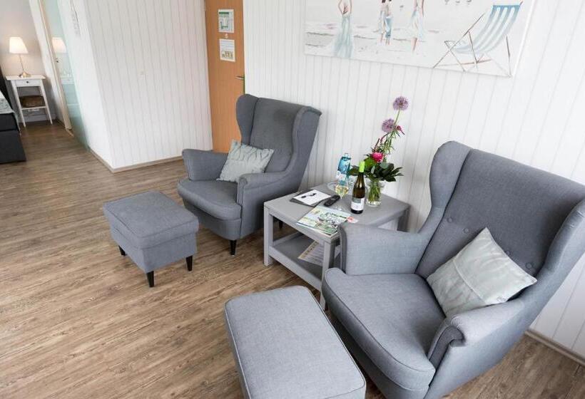 StandaardKamer, Restaurant Sonnenlay