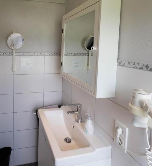 Economy Kamer, Restaurant Sonnenlay