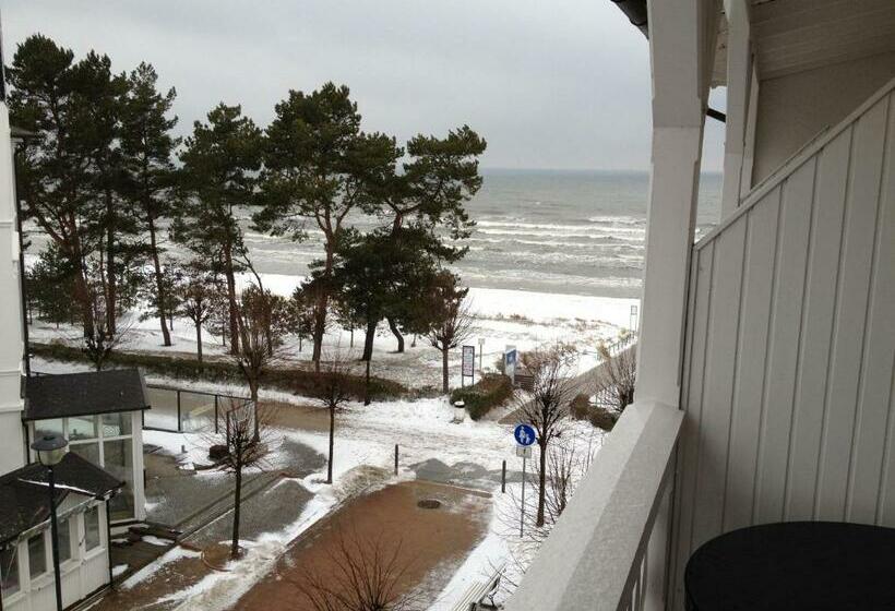 اتاق استاندارد با بالکن, Strandhotel Zur Promenade