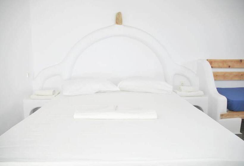 استودیوی استاندارد, Alexandros Mykonos