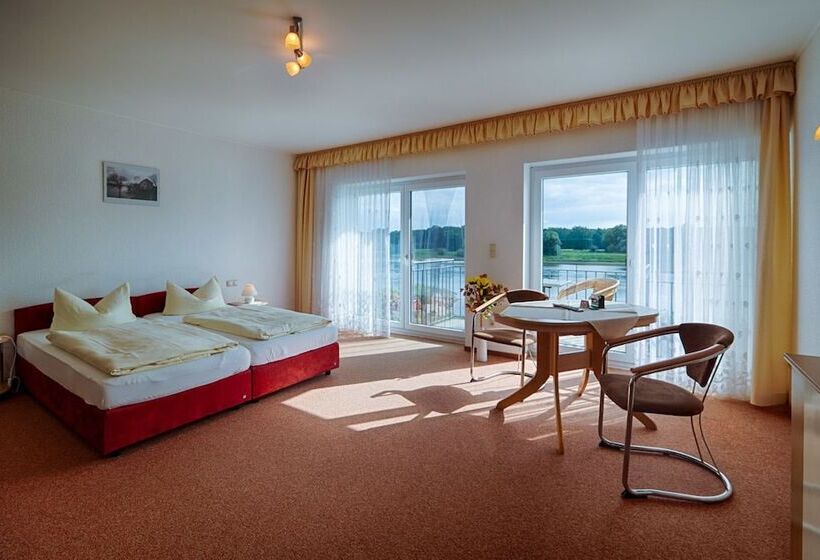 标准间, Elbterrassen Zu Brambach