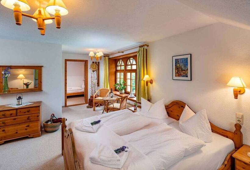 Семейный Номер, Landhotel Gut Wildberg