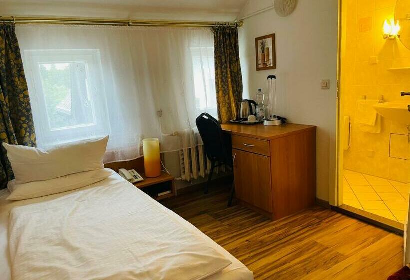 Номер Стандарт Индивидуальный, Landhotel Wettin
