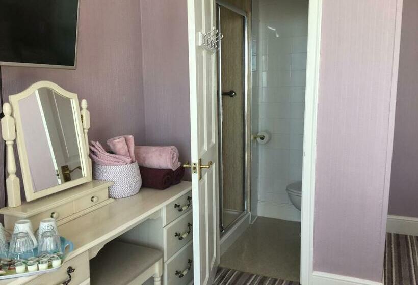Семейный Номер Вид на Море, The Coventry Guest House