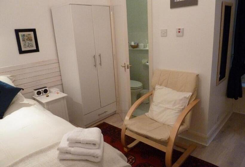 اتاق استاندارد یک نفره, Failte Bed & Breakfast