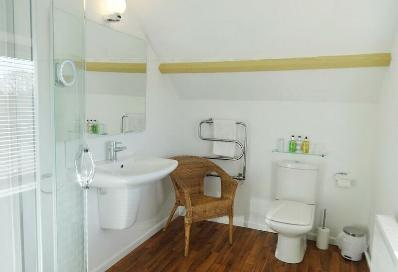 غرفة قياسية, Watermead House