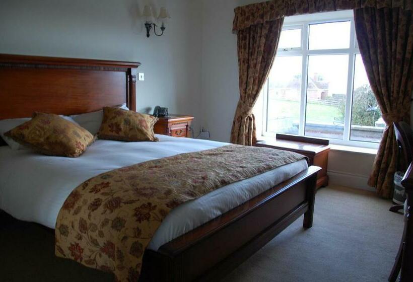 Номер Стандарт, The Down Inn