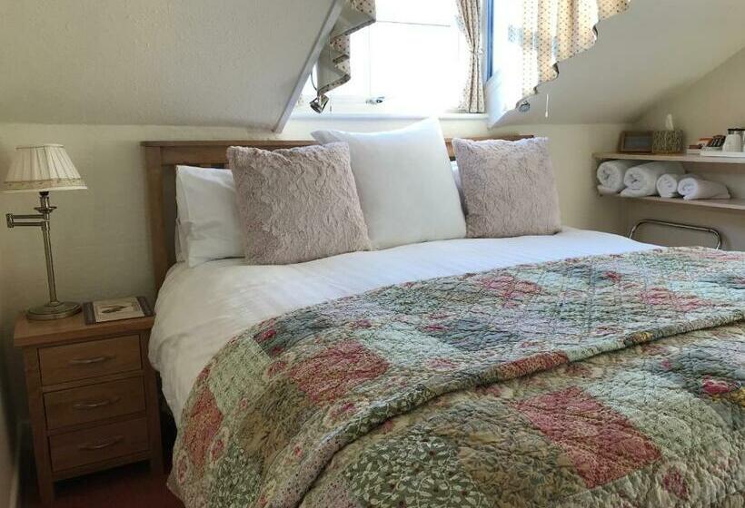 Номер Стандарт, May Cottage B&b