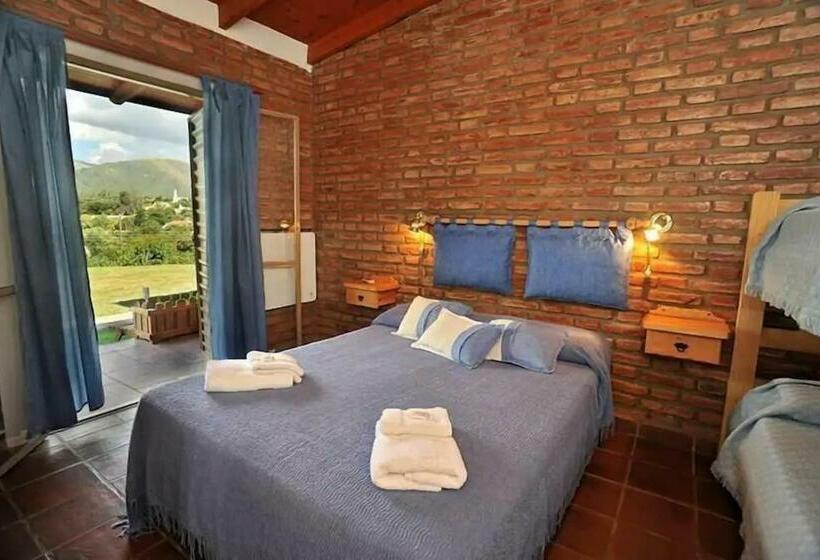 Хижина, Castelar   Hotel & Apart