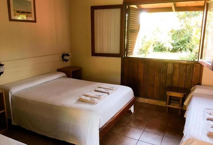 Номер Стандарт Трехместный, Hosteria Helvecia