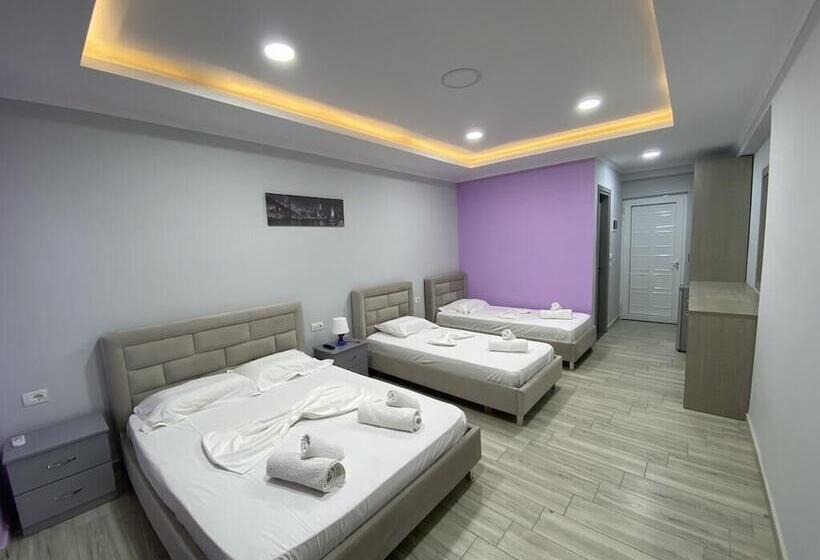스탠다드 4인용 룸 바다전망, Karos Hotel Llaman