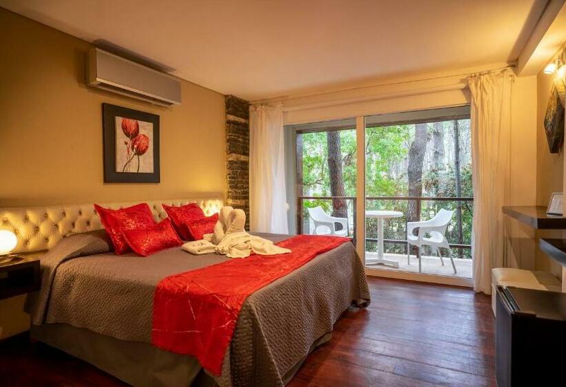 Люкс Мастер, Mizu Hotel Boutique