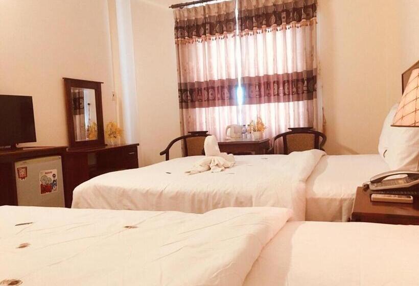 اتاق لوکس سه تخته, Yen Nhi Hotel Ninh Binh