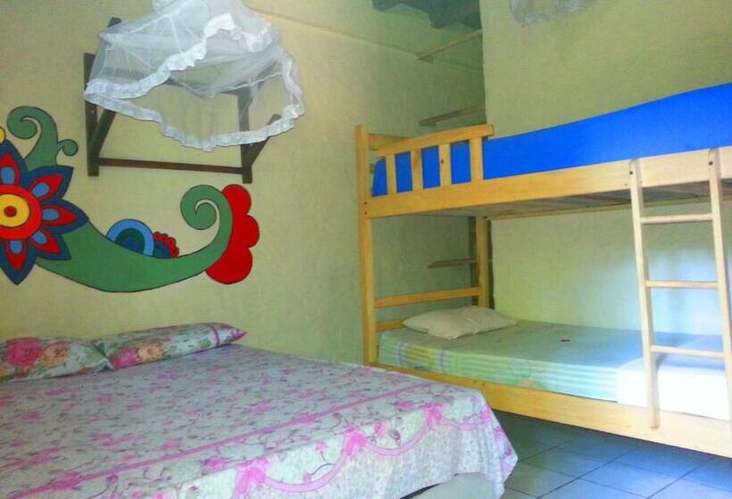 스탠다드 발코니 룸, Hostal Mamacucha