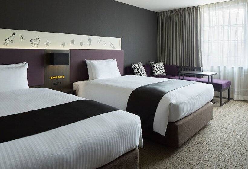 Номер Superior, Mitsui Garden Hotel Kyobashi   Tokyo Station
