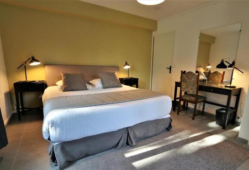 4인용 스탠다드 룸, Manoir De Montigny