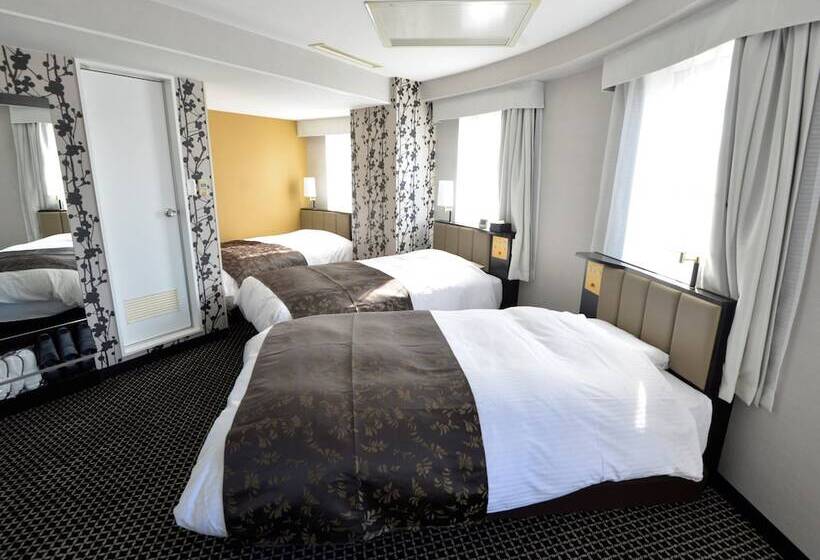 Номер Стандарт Трехместный, APA Hotel Toyohashi Ekimae