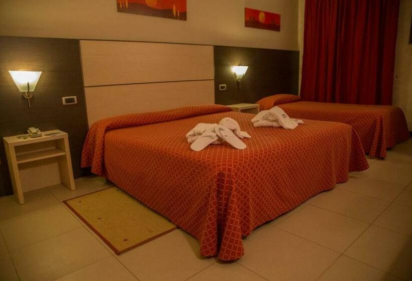 舒适三人间, Albergo Della Posta