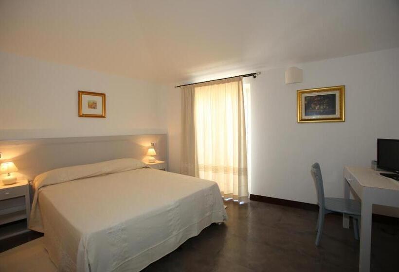 발코니가 있는 스위트, Albergo Residenziale La Corte