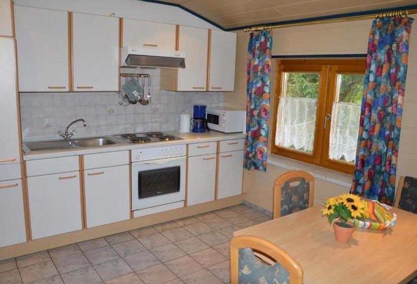 Апартаменты 2 Спальни с Балконом, Casa Montana