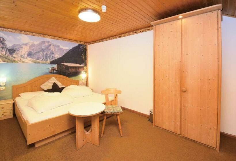 家庭间, Chalet Olympia