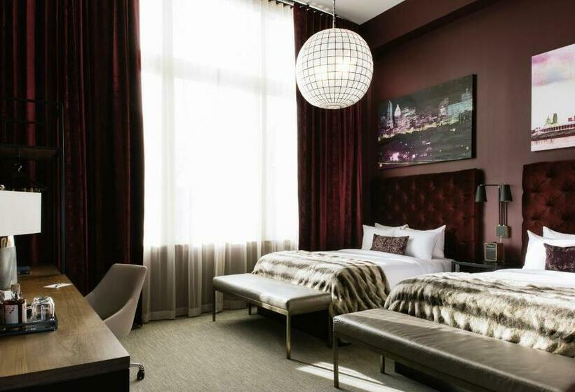 Номер Deluxe, Covington Cincinnati Riverfront