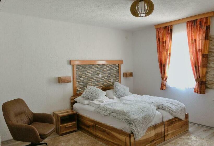 اتاق لوکس, Rustic Inn River 2
