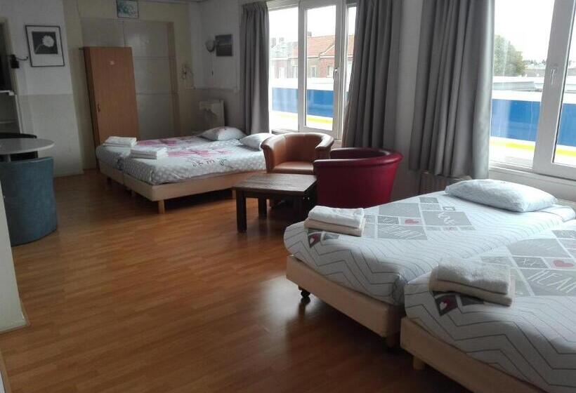 Четырехместный Номер Стандарт, Bed & Breakfast Vlissingen