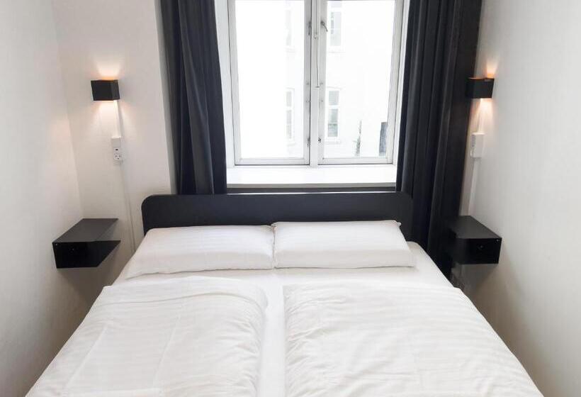 バス共有のスタンダードルーム, Where To Sleep