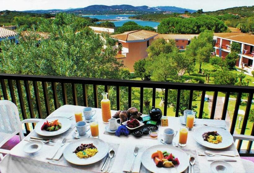 스탠다드 스튜디오, Felix Hotels   Residence Hotel Costa Serena