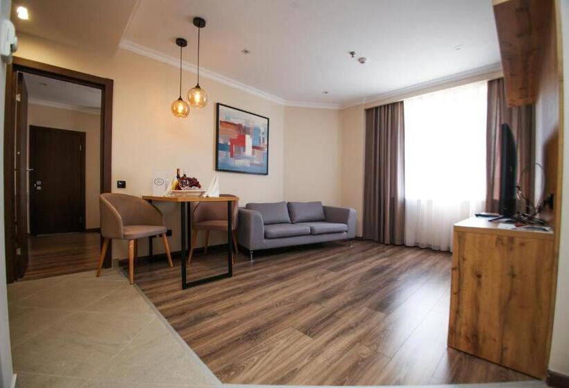 آپارتمان 2 خوابه, Chagala Residence Atyrau