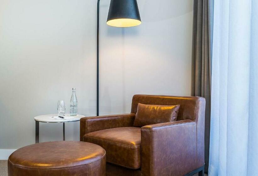 스탠다드 룸 킹사이즈 침대, Peppers Docklands