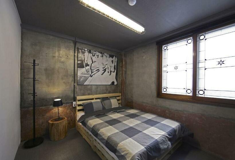 Номер Стандарт, Mido Hostel