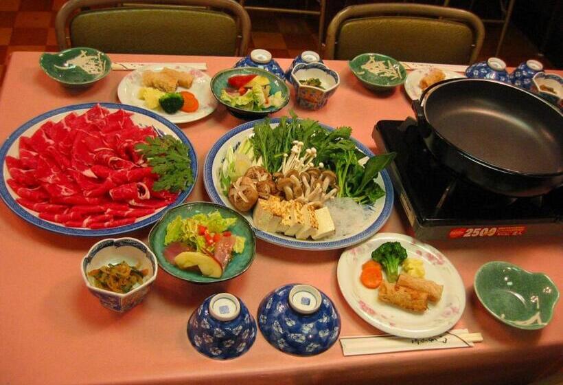 Номер Стандарт Четырехместный Совместный Санузел, Country Inn Kashiwabara