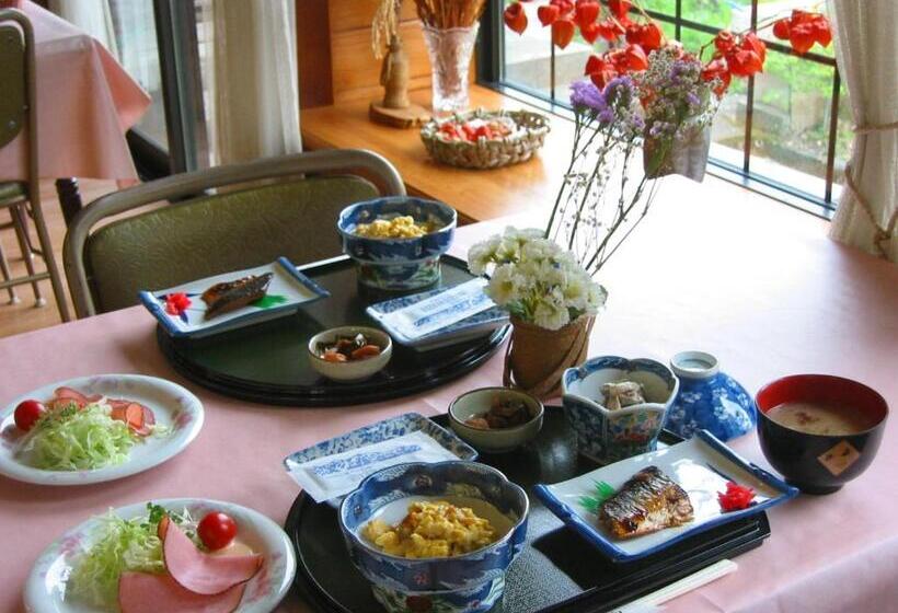 Номер Стандарт Четырехместный Совместный Санузел, Country Inn Kashiwabara