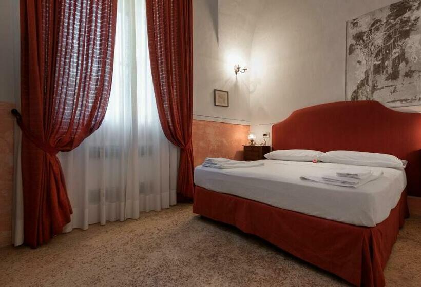 套房, Palazzo Laura