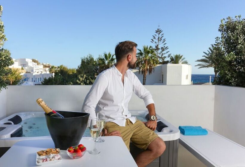 اتاق لوکس با چشم‌انداز دریا, Mykonos Dove Beachfront