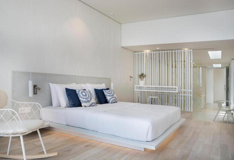 سوییت با چشم‌انداز دریا, Mykonos Dove Beachfront