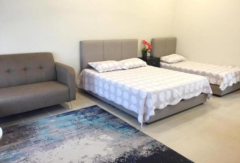 Семейный Номер, Casa Adelia Studio Chukai Kemaman
