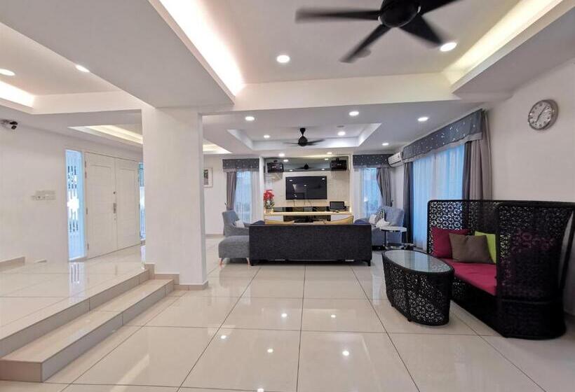 Номер Deluxe с Балконом, Secret Garden Warni Villa