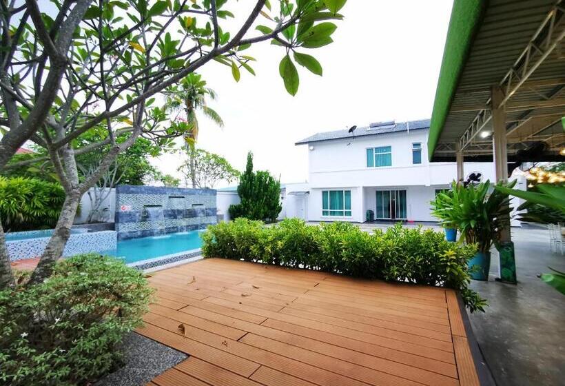 Номер Deluxe, Secret Garden Warni Villa